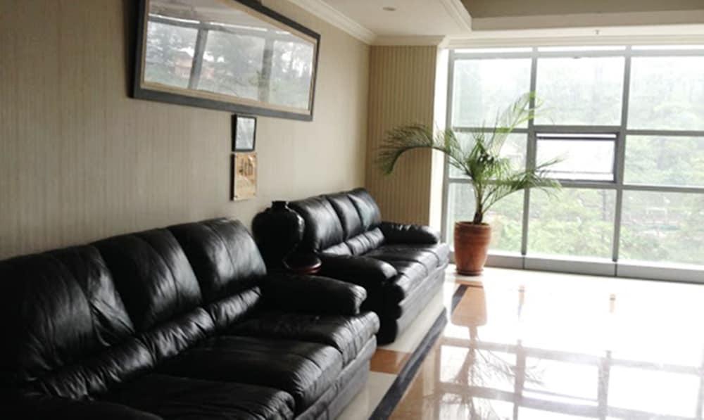 Baguio Crown Legacy Hotel Baguio City Buitenkant foto